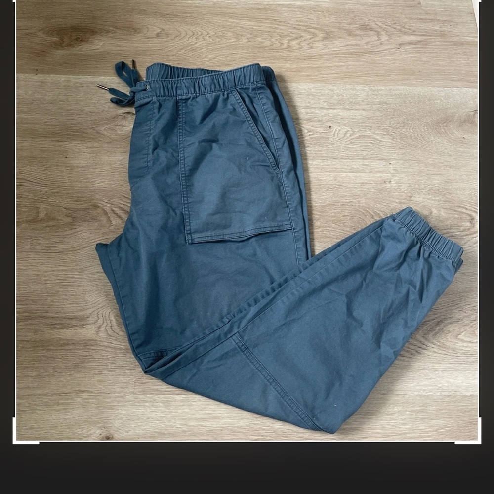 Gap pants